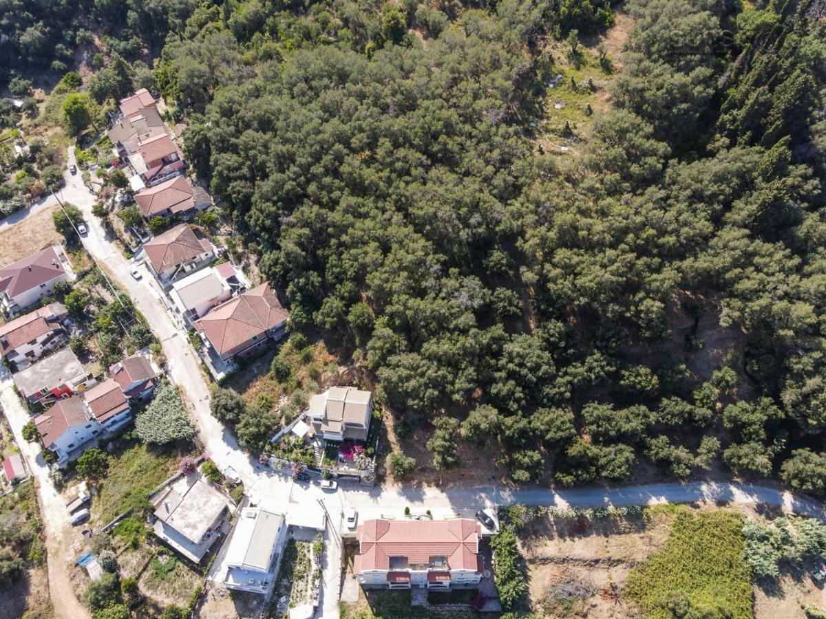 Villa Konstantina Petriti  Exterior photo